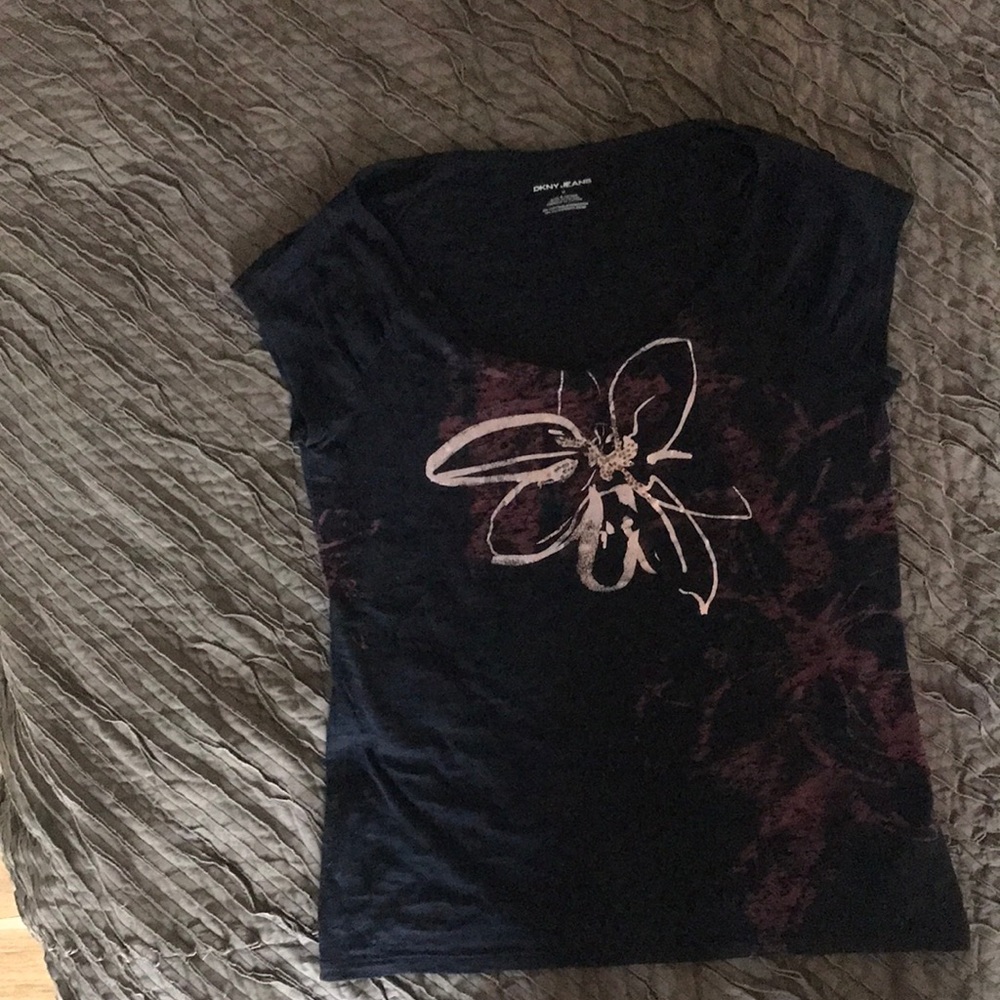 DKNY Jeans tshirt